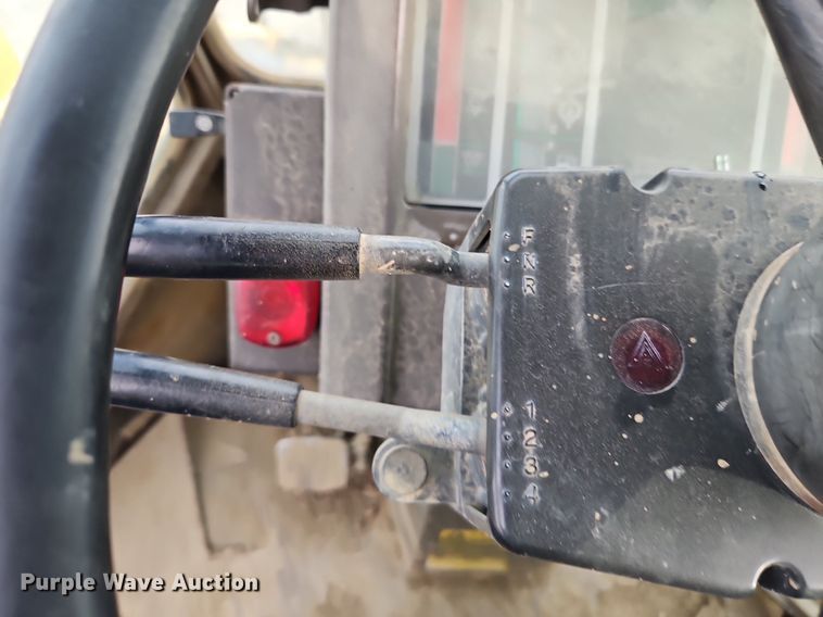 image for item DN7220 1994 Komatsu  WA250-1 wheel loader