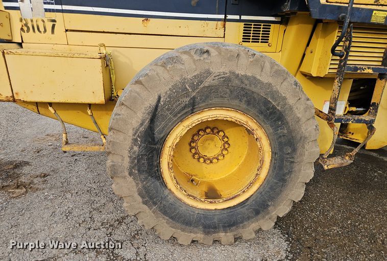 image for item DN7220 1994 Komatsu  WA250-1 wheel loader