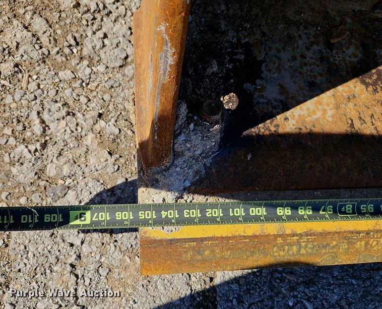 image for item DN7220 1994 Komatsu  WA250-1 wheel loader