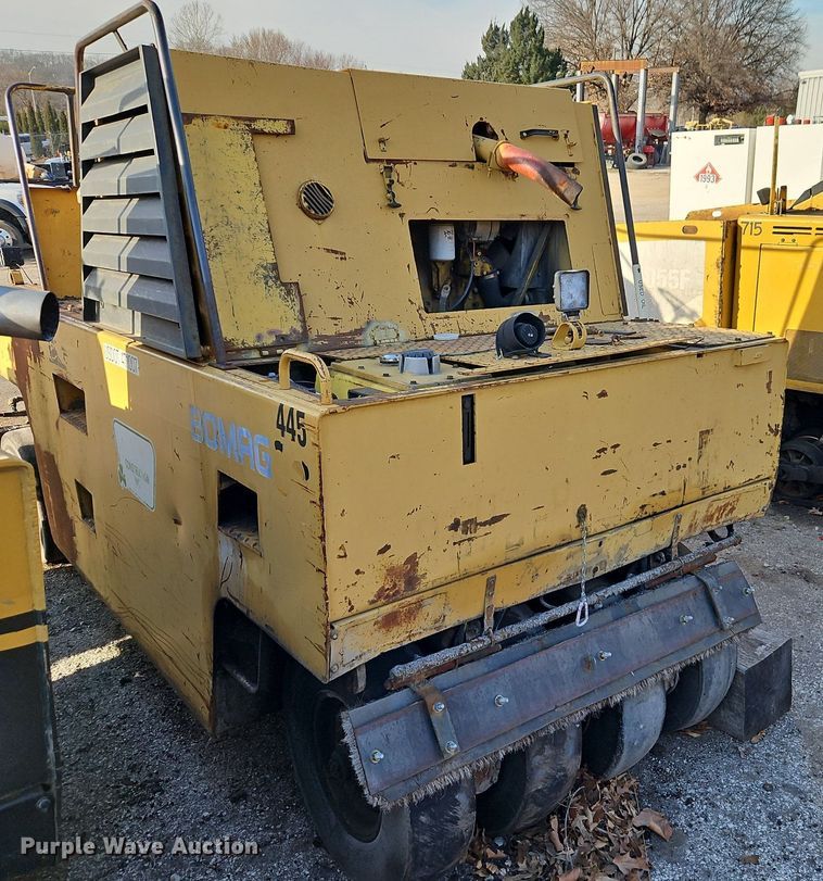 image for item DN7225 Bomag BW12R pneumatic roller