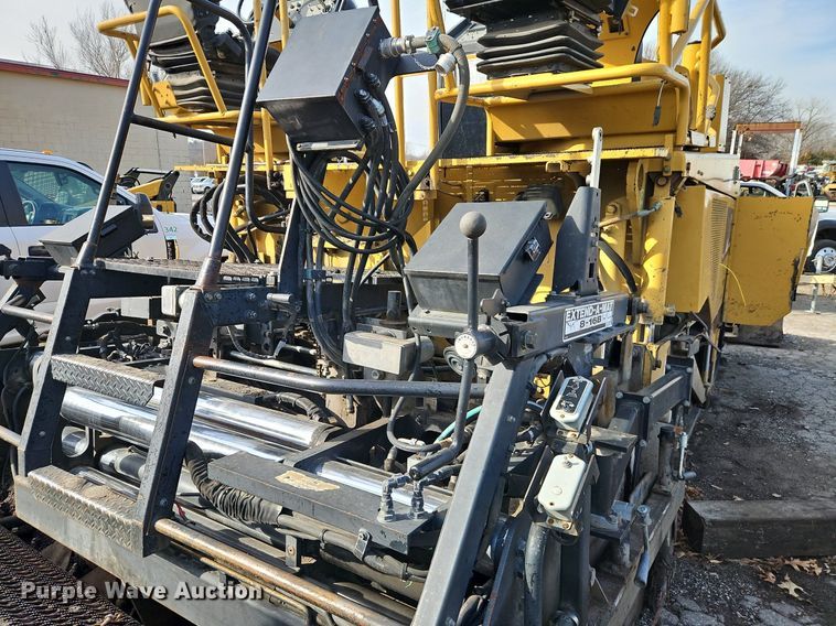 image for item DN7228 Caterpillar  AP-655C paver