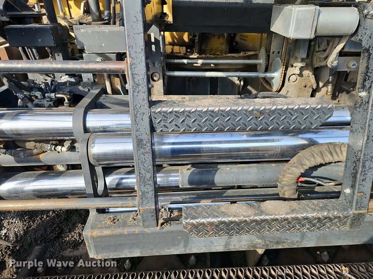 image for item DN7228 Caterpillar  AP-655C paver