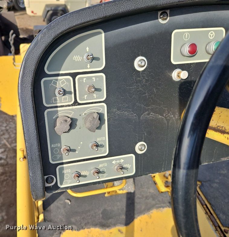 image for item DN7228 Caterpillar  AP-655C paver