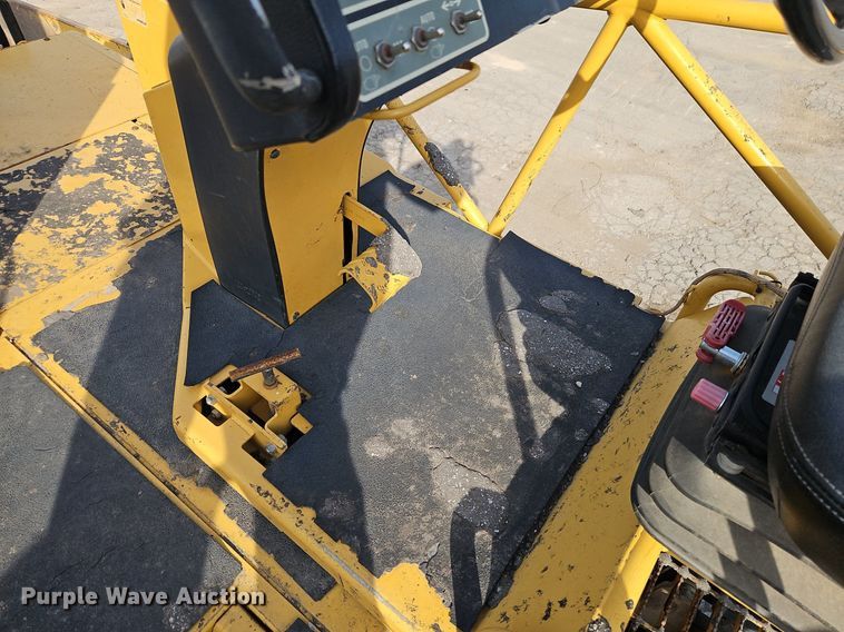 image for item DN7228 Caterpillar  AP-655C paver