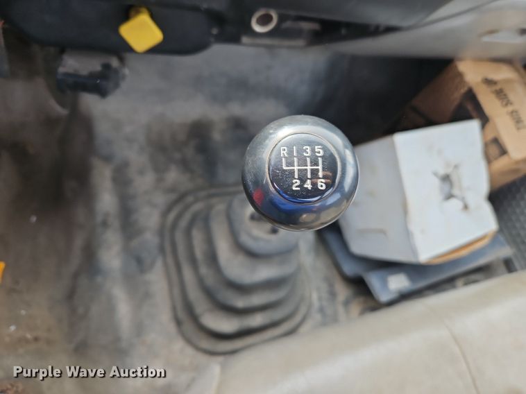 image for item DN7229 2000 Ford F650 Super Duty XL truck cab and chassis