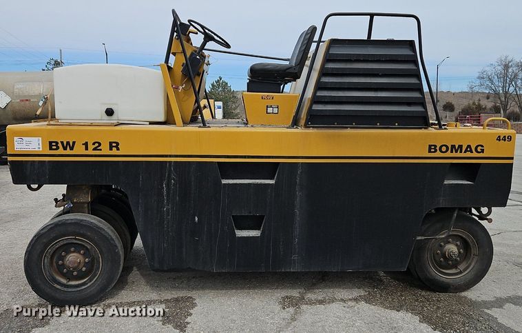 image for item DN7231 1989 Bomag BW12R pneumatic roller