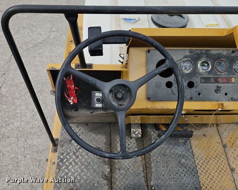 image for item DN7231 1989 Bomag BW12R pneumatic roller