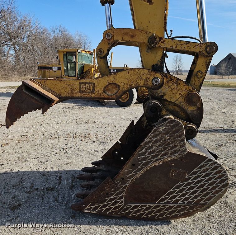 image for item DN7233 2005 Caterpillar  322C L excavator