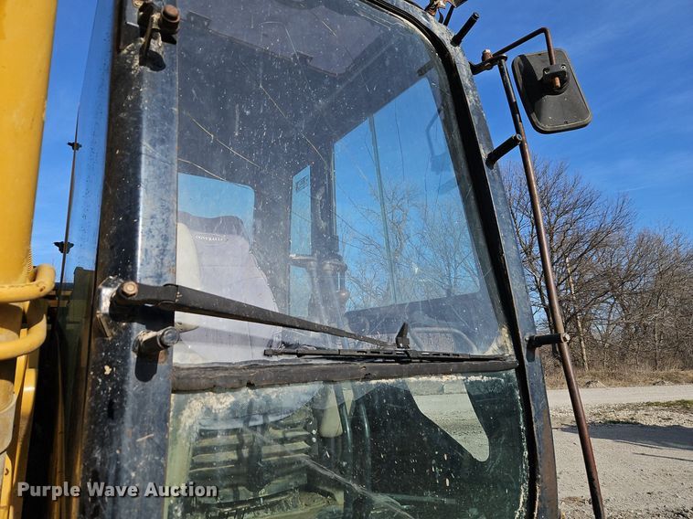 image for item DN7233 2005 Caterpillar  322C L excavator