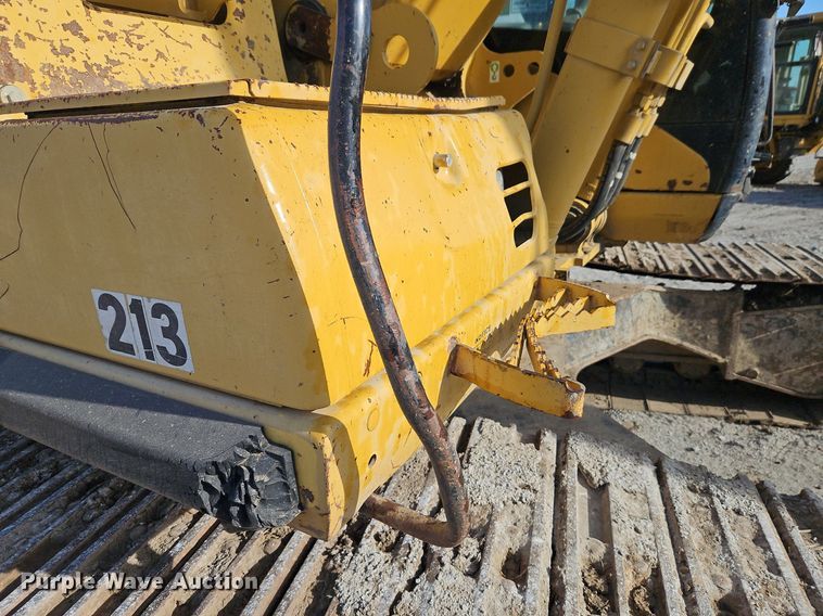 image for item DN7233 2005 Caterpillar  322C L excavator