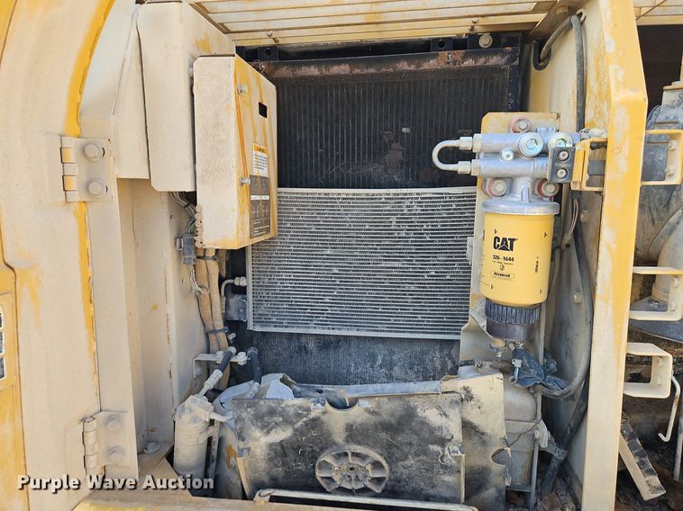 image for item DN7233 2005 Caterpillar  322C L excavator