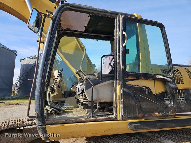 image for item DN7233 2005 Caterpillar  322C L excavator