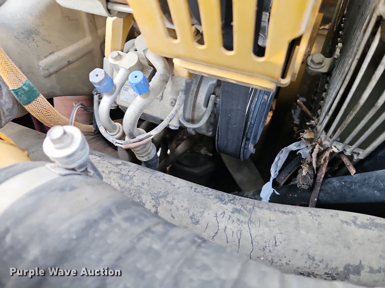 image for item DN7233 2005 Caterpillar  322C L excavator