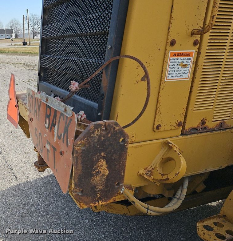 image for item DN7234 2001 Caterpillar    143H motor grader