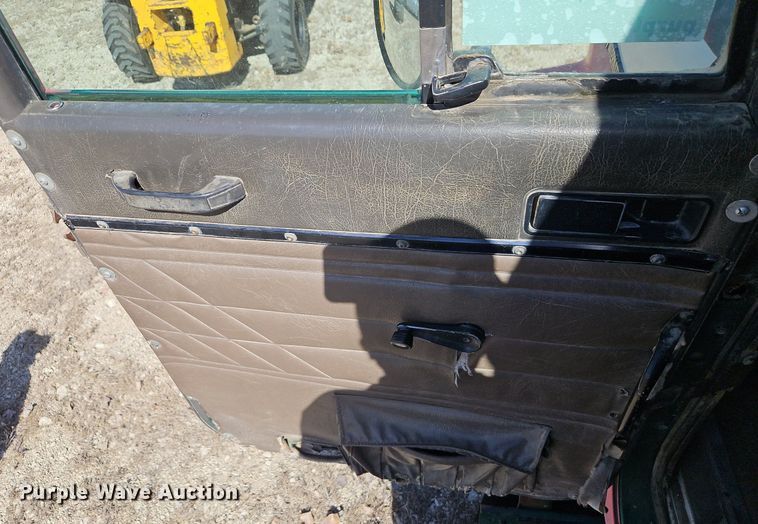 image for item DN7242 1993 International  9400 drilling rig truck