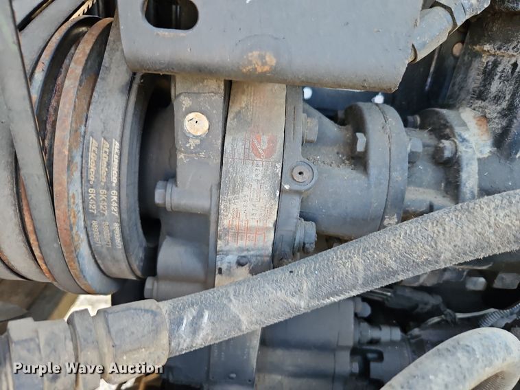 image for item DN7242 1993 International  9400 drilling rig truck