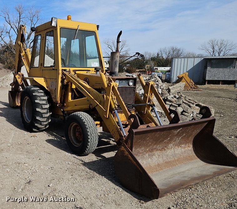 image for item DN7244 1974 Case 580B backhoe