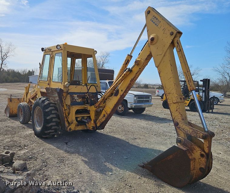 image for item DN7244 1974 Case 580B backhoe
