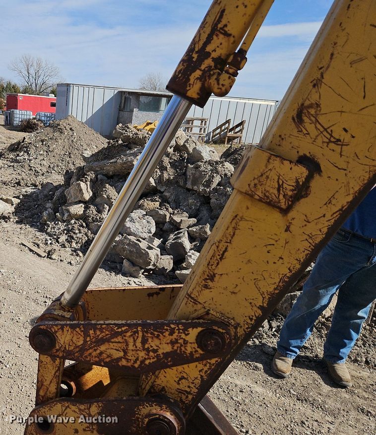 image for item DN7244 1974 Case 580B backhoe