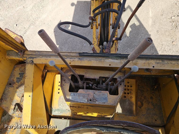 image for item DN7244 1974 Case 580B backhoe