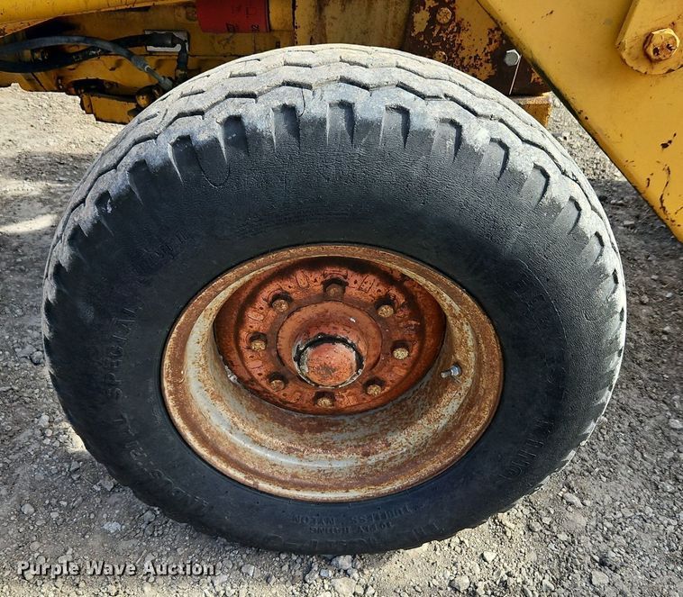 image for item DN7244 1974 Case 580B backhoe