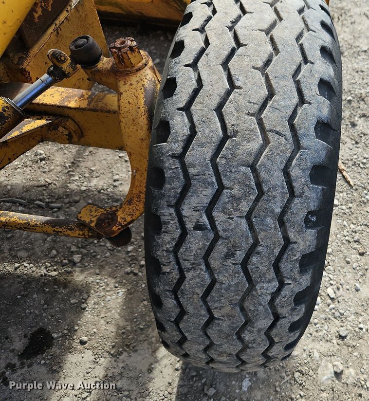 image for item DN7244 1974 Case 580B backhoe