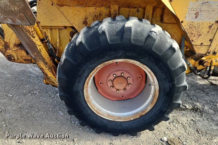 image for item DN7244 1974 Case 580B backhoe