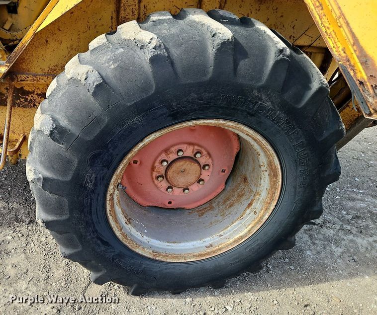 image for item DN7244 1974 Case 580B backhoe