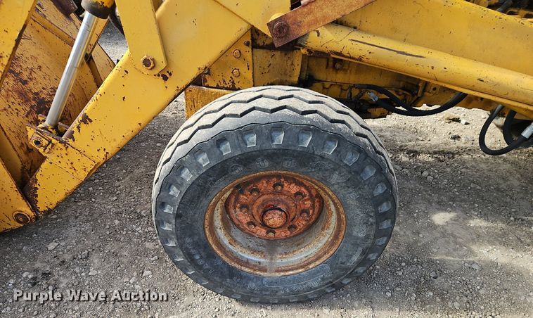 image for item DN7244 1974 Case 580B backhoe