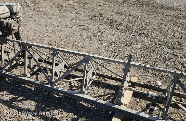 image for item DN7245 Concrete power screed