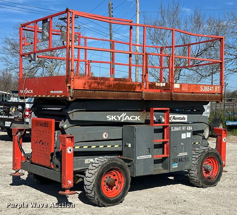 image for item DN7675 2014 Skyjack  SJ8841 scissor lift