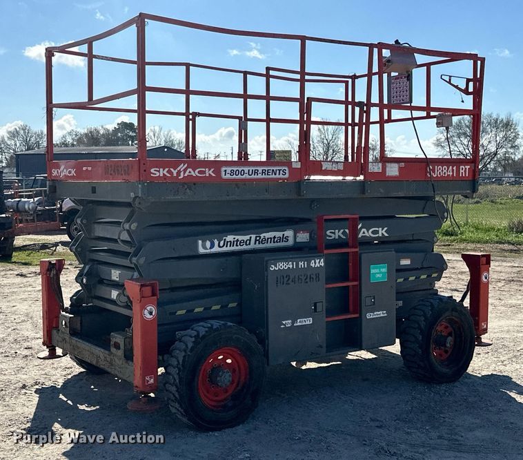 image for item DN7675 2014 Skyjack  SJ8841 scissor lift