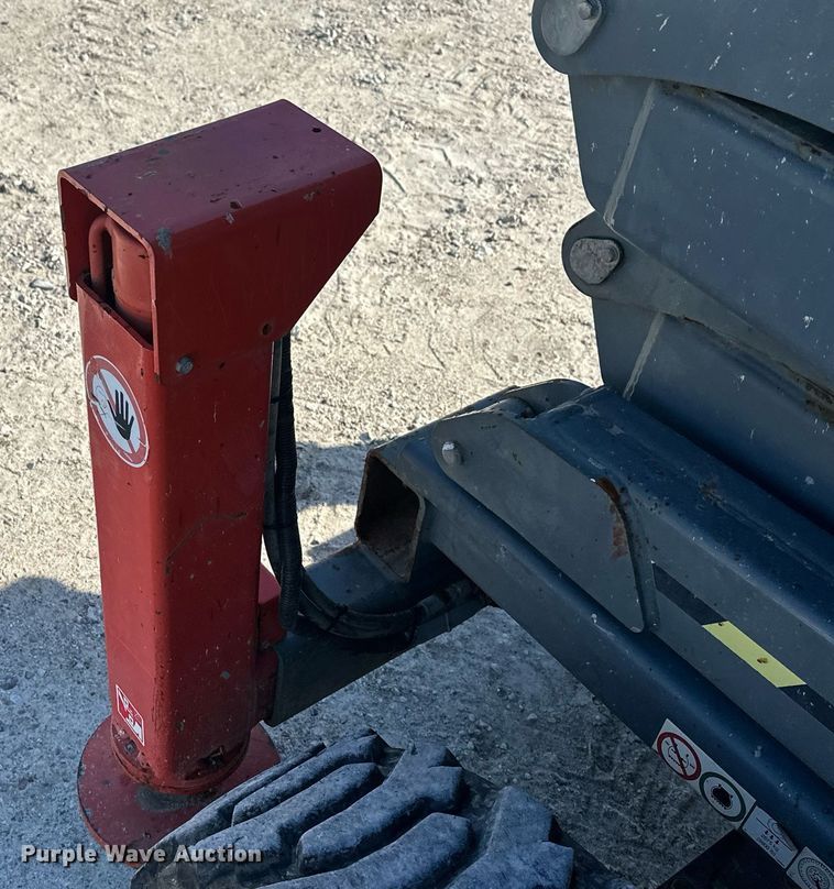 image for item DN7675 2014 Skyjack  SJ8841 scissor lift