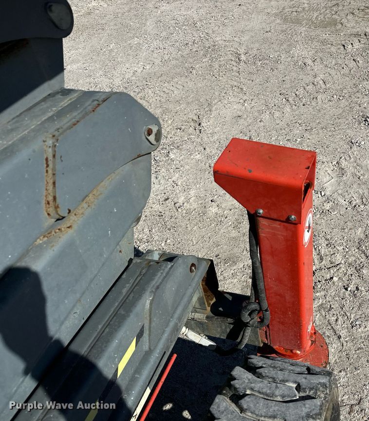image for item DN7675 2014 Skyjack  SJ8841 scissor lift
