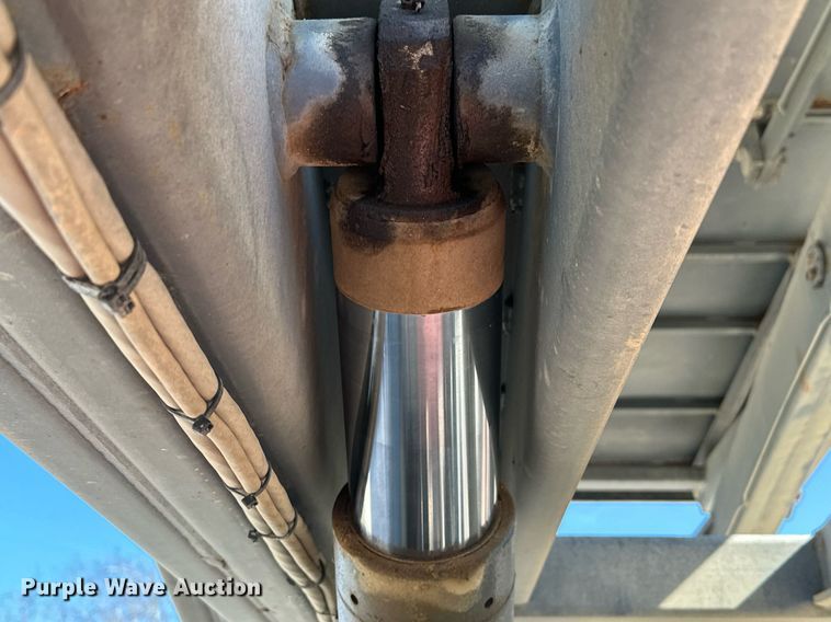 image for item DN7675 2014 Skyjack  SJ8841 scissor lift