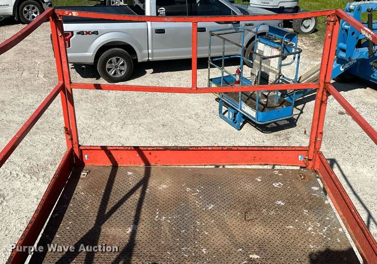 image for item DN7675 2014 Skyjack  SJ8841 scissor lift