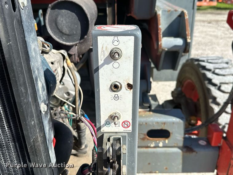 image for item DN7675 2014 Skyjack  SJ8841 scissor lift