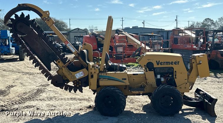 image for item DN7676 2006 Vermeer RT450 trencher