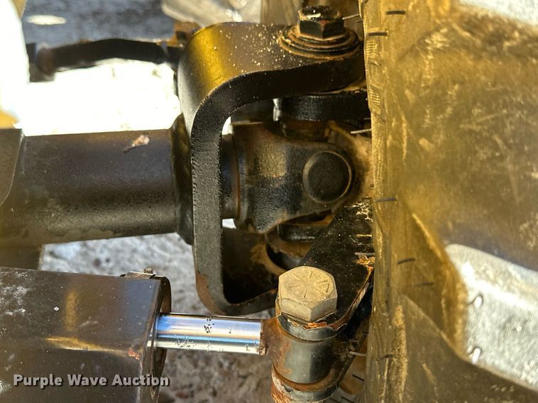 image for item DN7676 2006 Vermeer RT450 trencher