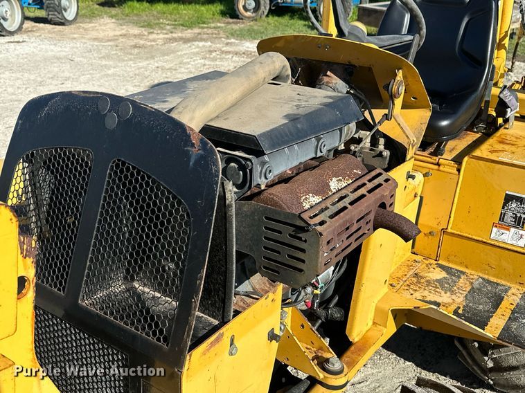 image for item DN7676 2006 Vermeer RT450 trencher