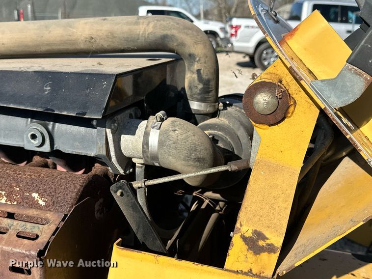 image for item DN7676 2006 Vermeer RT450 trencher