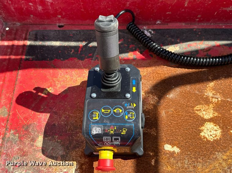 image for item DN7677 2016 MEC 1330SE scissor lift