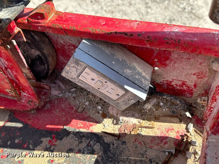 image for item DN7677 2016 MEC 1330SE scissor lift