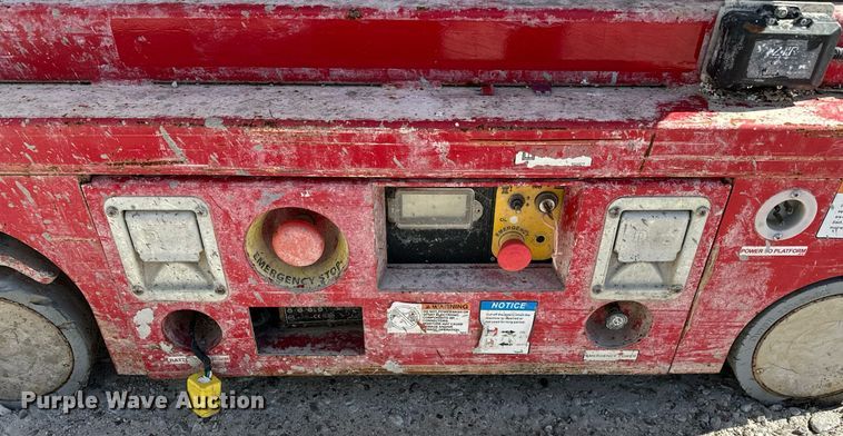 image for item DN7677 2016 MEC 1330SE scissor lift