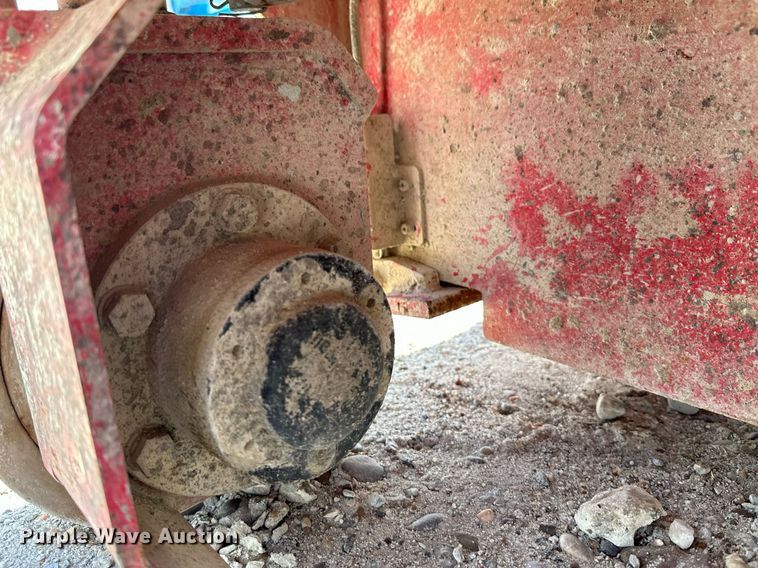 image for item DN7677 2016 MEC 1330SE scissor lift