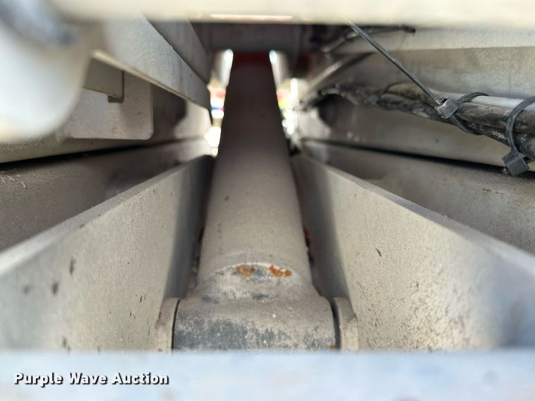 image for item DN7677 2016 MEC 1330SE scissor lift