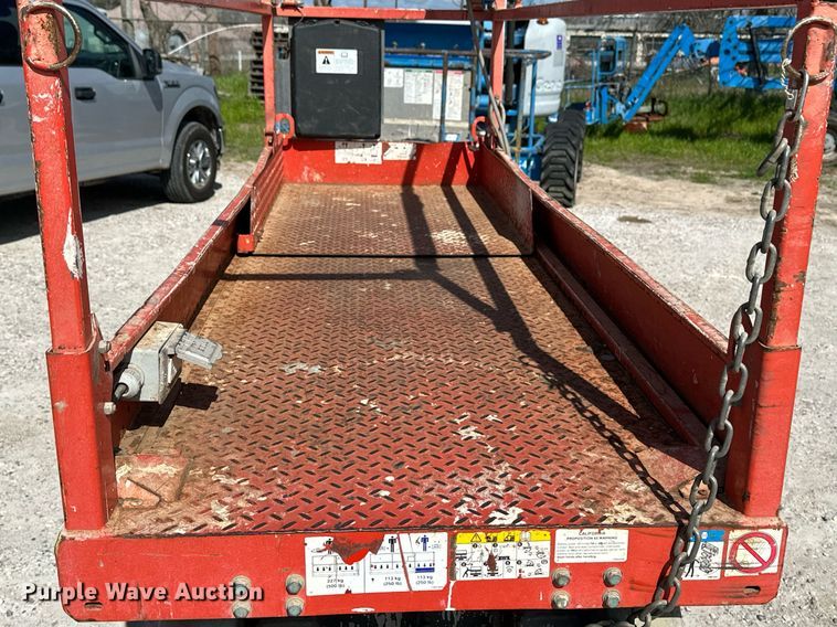 image for item DN7678 2014 Skyjack  SJIII 3226 scissor lift