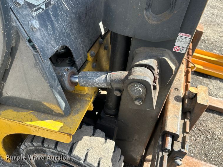 image for item DN7682 Komatsu  FG18ST-17 forklift