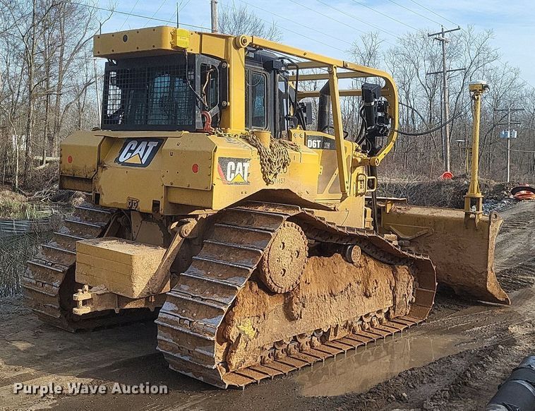 image for item DO4826 2014 Caterpillar D6TXW dozer