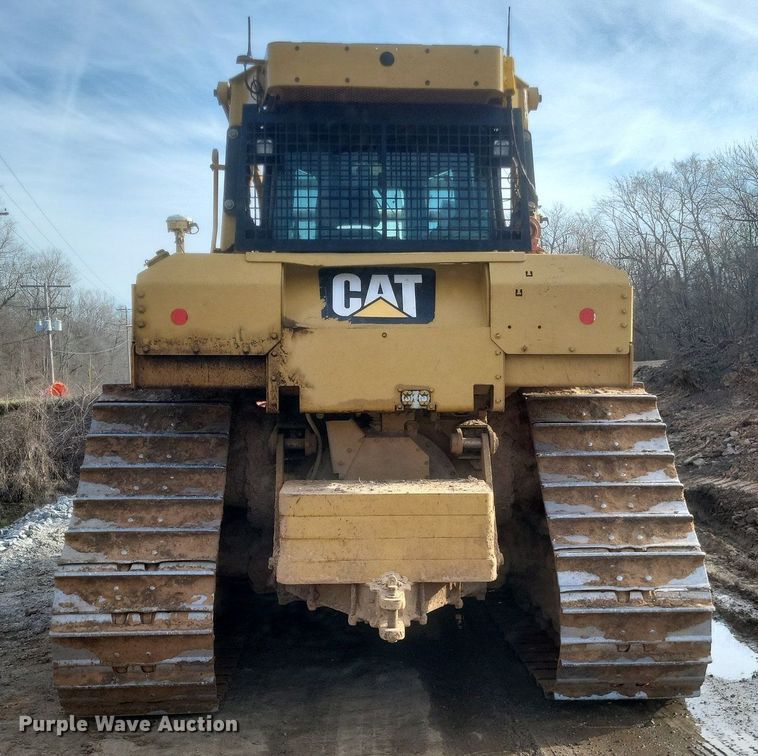 image for item DO4826 2014 Caterpillar D6TXW dozer